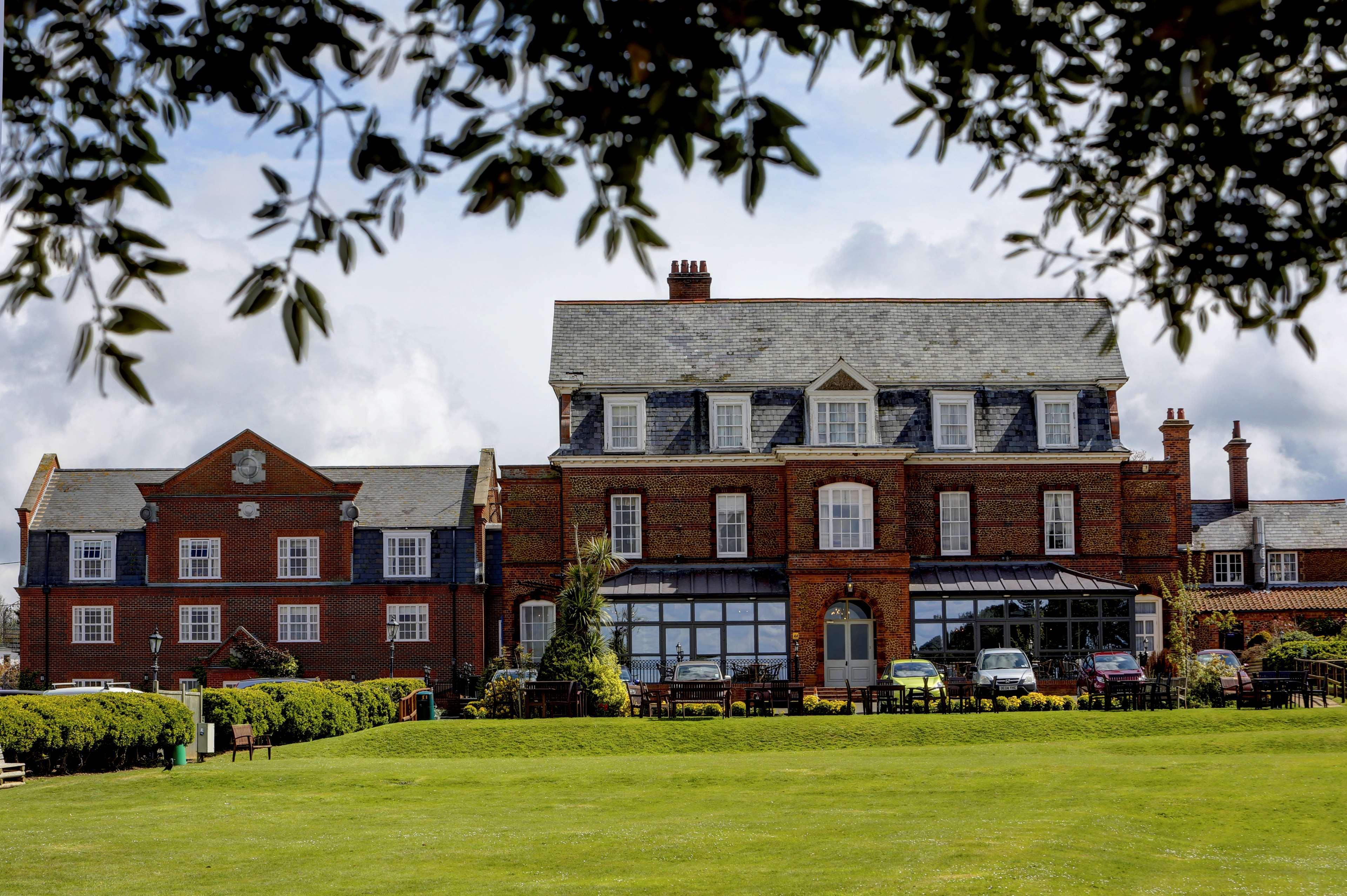 Old Hunstanton Le Strange Arms Hotel Экстерьер фото