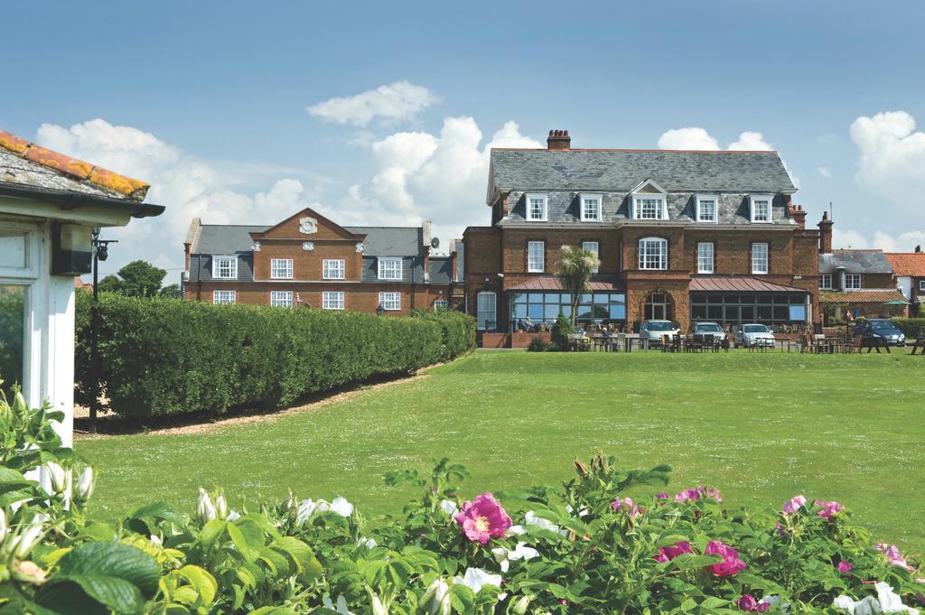 Old Hunstanton Le Strange Arms Hotel Экстерьер фото